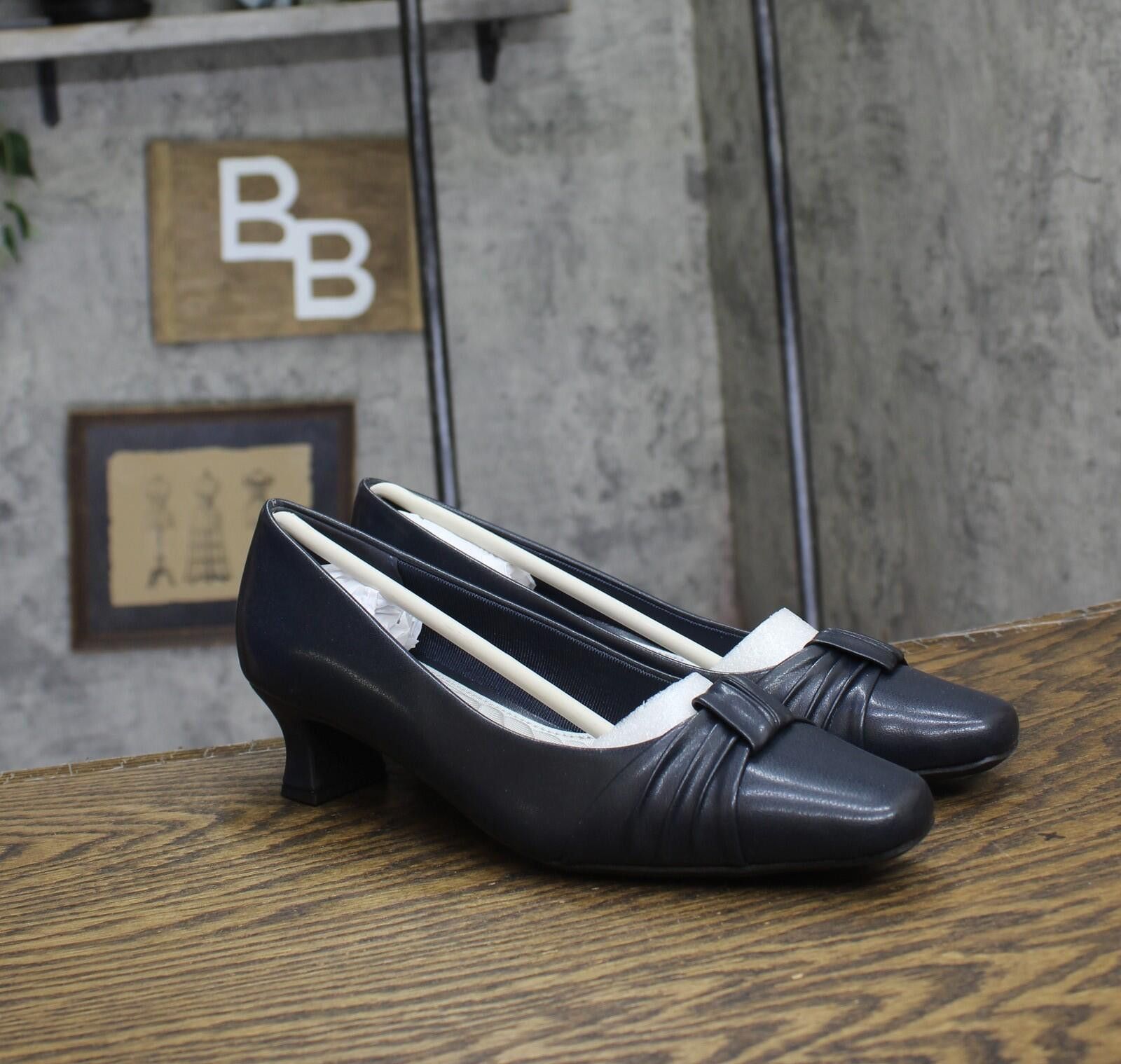 Other Nwt Easy Street Pump Block Heel Waive New Navy Blue 9.5m Size US 9.5 / IT 39.5 - 1 Thumbnail