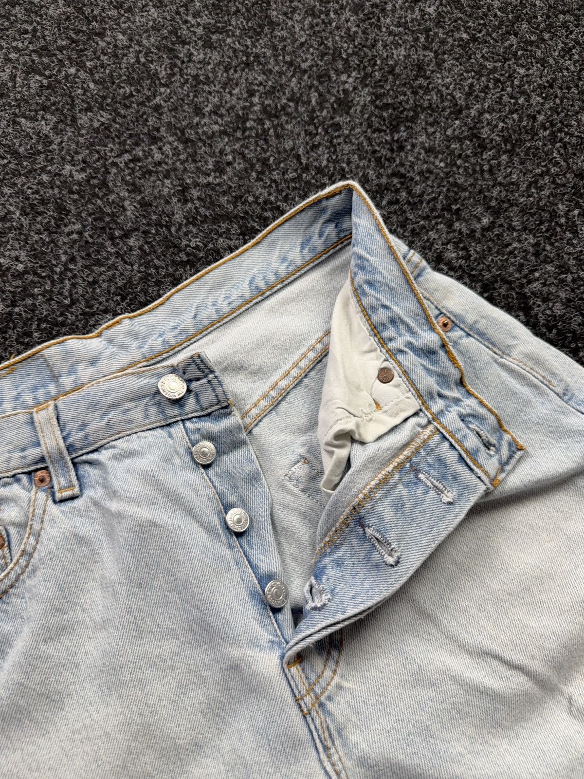 Levi's Vintage Clothing 90s Vintage Levi's 501 Made In Australia Light Wash Jeans Size US 29 - 10 Thumbnail