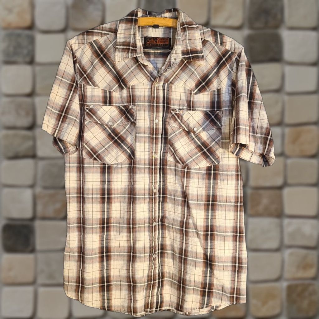 Vintage Canyon Guide Outfitters Mens Short Sleeve Button Up Western Pearl Snap Medium Shirt Regular Size US 31 - 1 Thumbnail