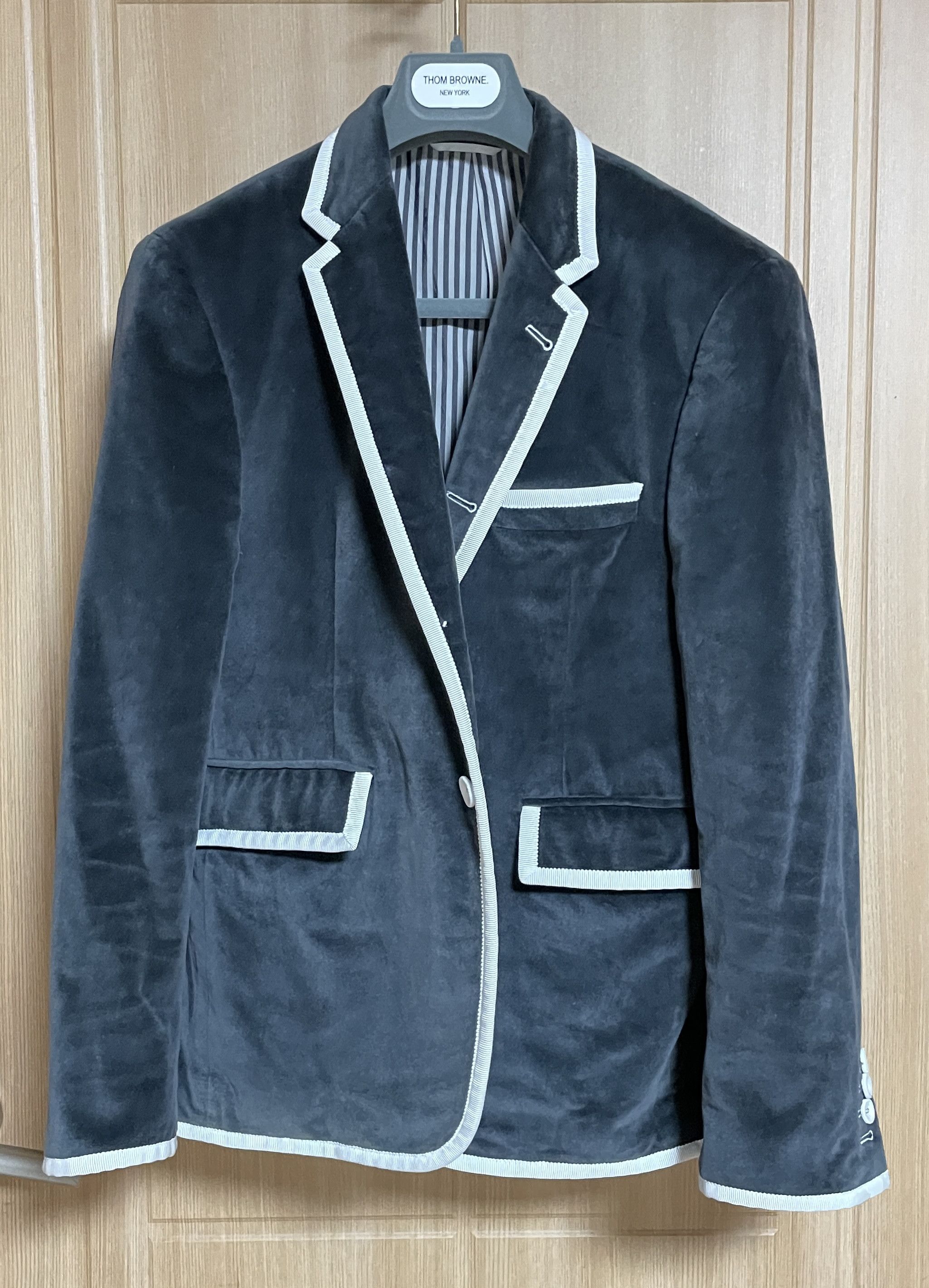 Thom Browne Thom Browne Velvet Piping Black Jacket Size 1 Size 36R - 2 Thumbnail
