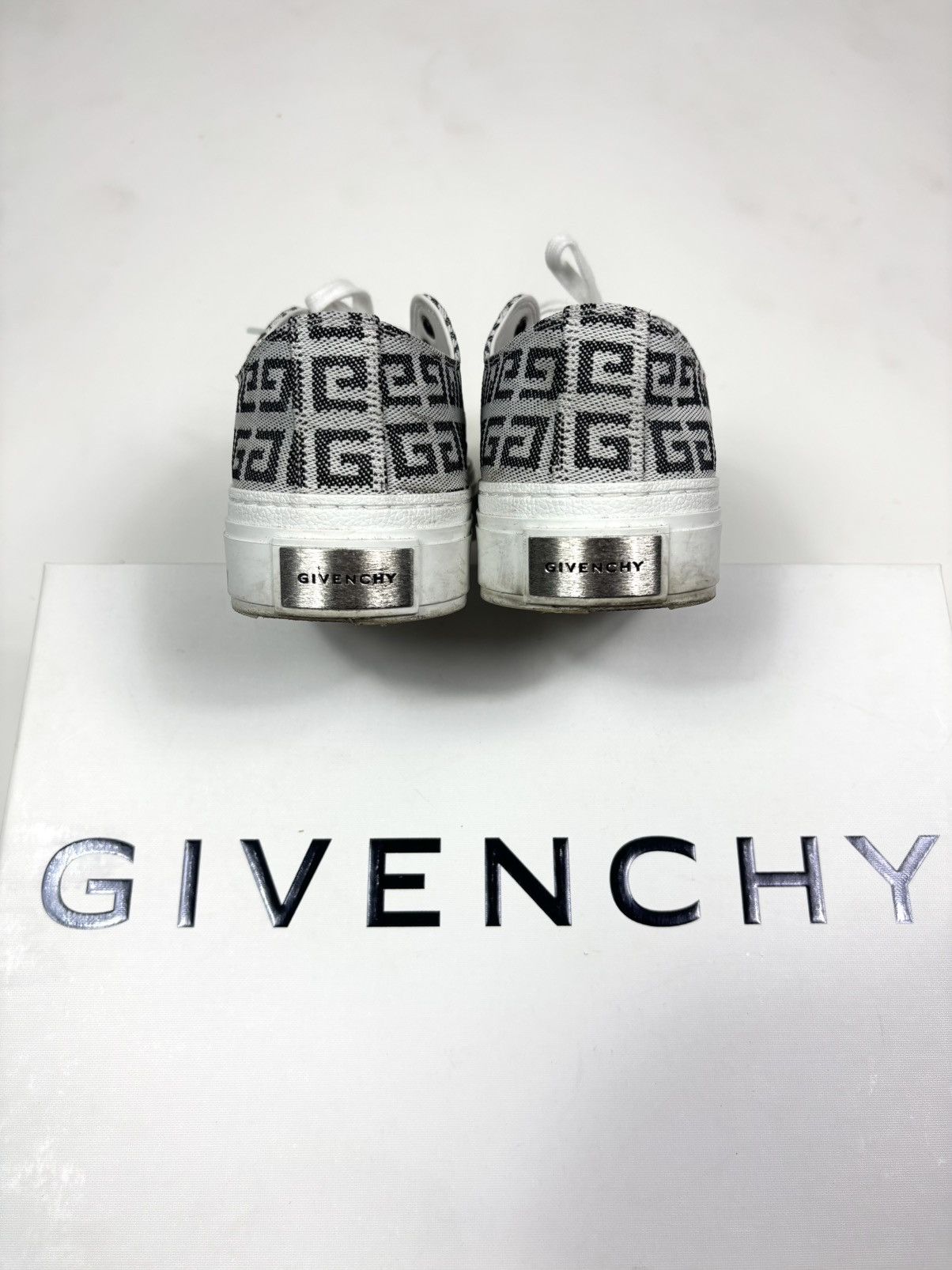 Givenchy Givenchy City 4G Low Top Sneakers – Size 9 Size US 8.5 / EU 41-42 - 6 Thumbnail