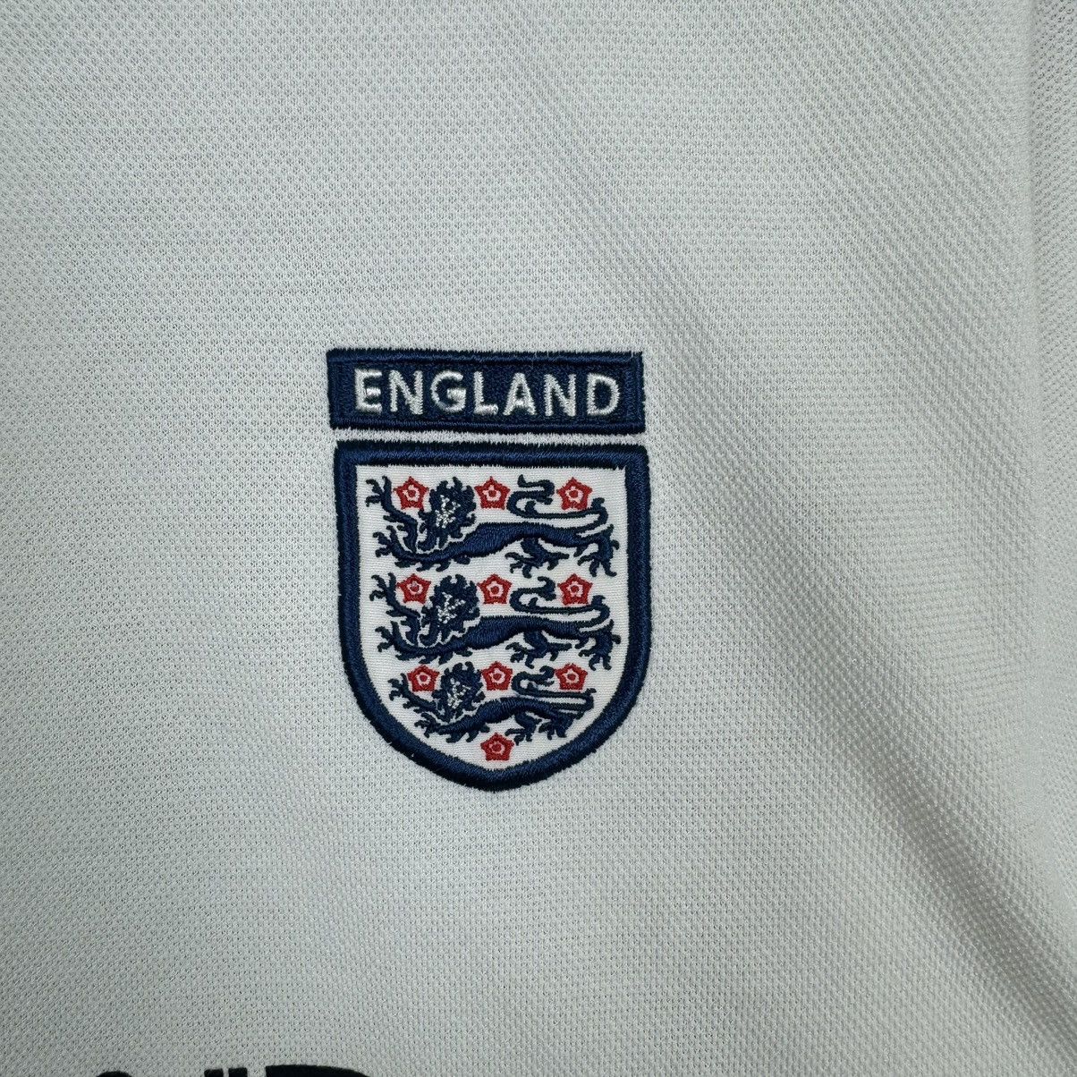 Umbro Vintage England Jersey Michael Owen Size US M / EU 48-50 / 2 - 4 Thumbnail