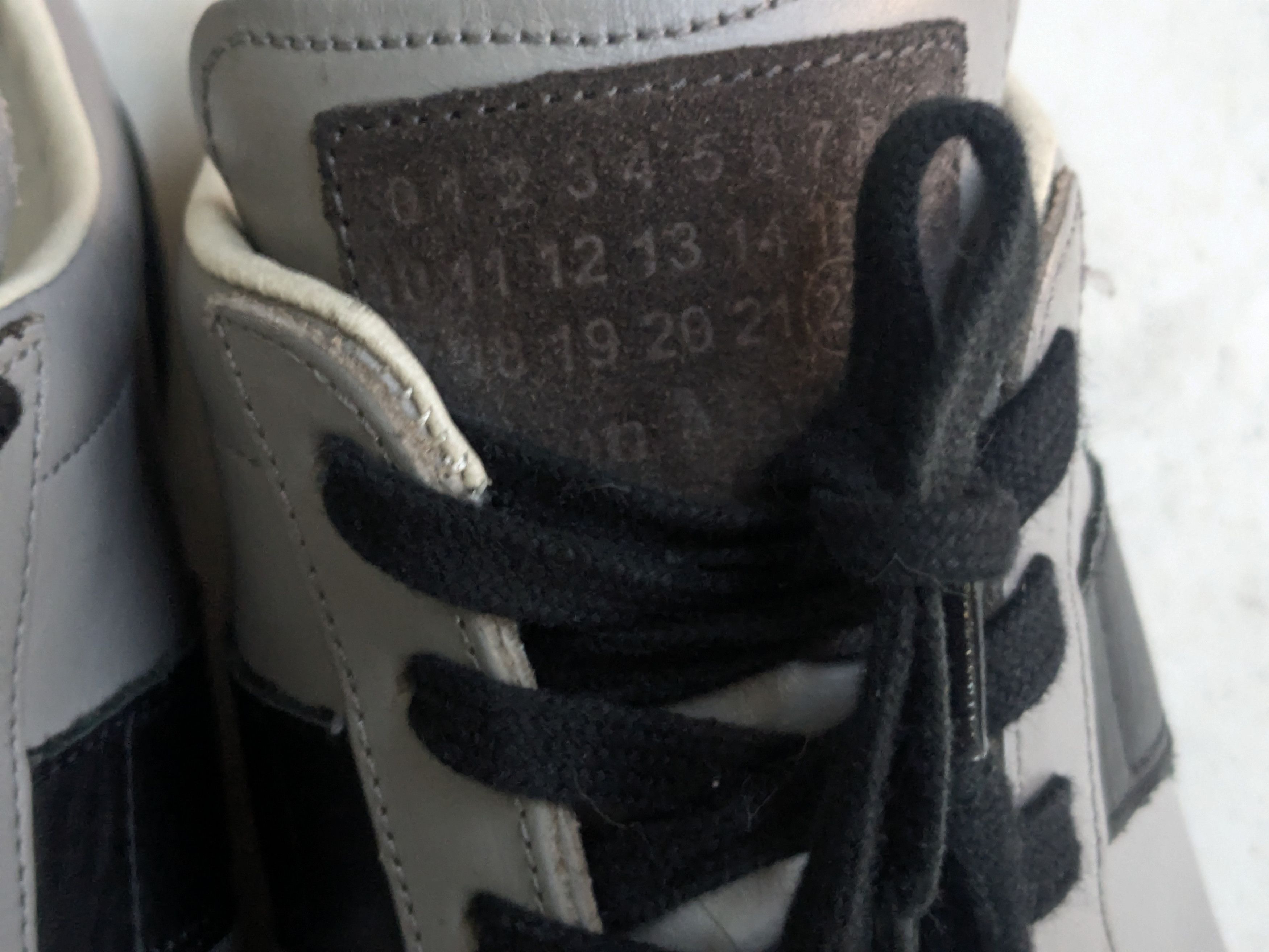 Maison Margiela Maison Margiela Replica GAT Gray Black 7 40 Size US 7 / EU 40 - 3 Thumbnail