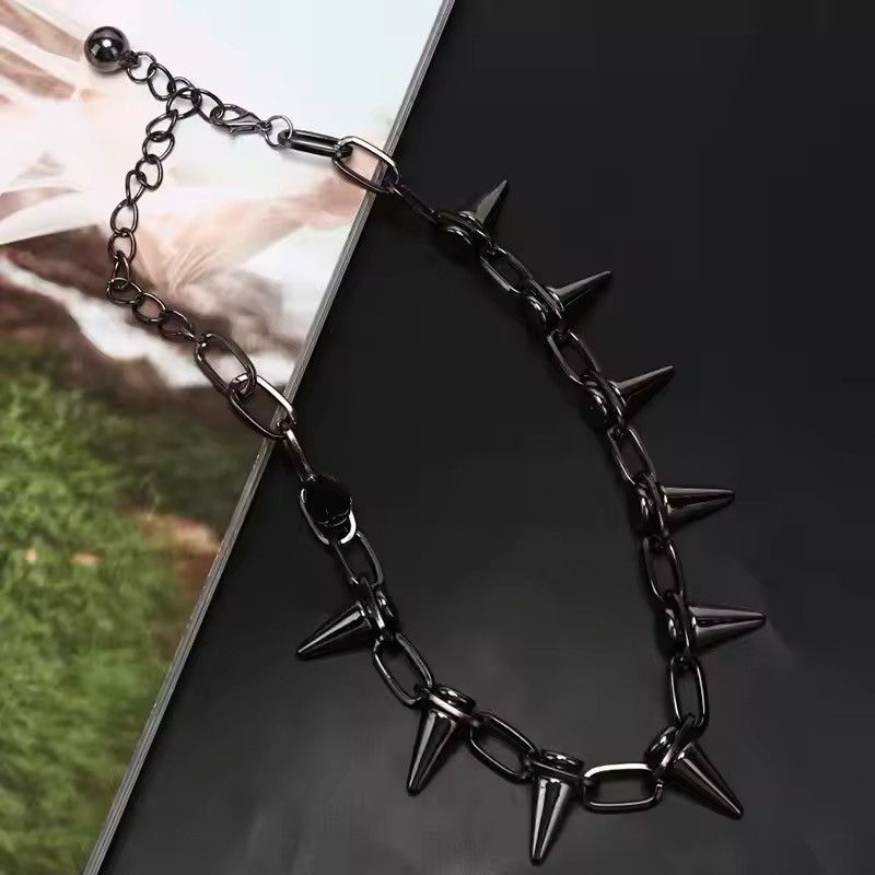 Vintage Black Goth Rivet Choker Necklace Size ONE SIZE - 1 Thumbnail