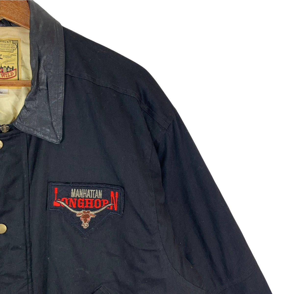 Vintage VINTAGE DIO WILD MANHATTAN LONGHORN BOMBER FLIGHT JACKET Size US M / EU 48-50 / 2 - 5 Thumbnail