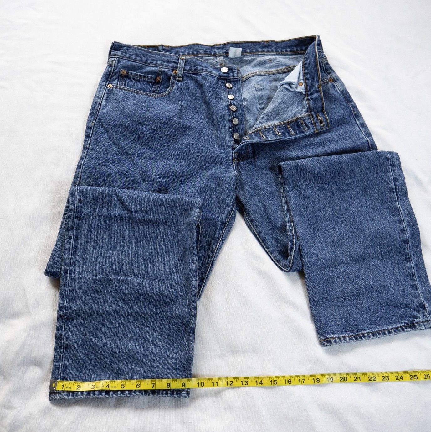 Levi's Levi’s 501 – W40 L32 – Button Fly – June 2005 – 100% Cotton Size US 40 / EU 56 - 5 Thumbnail