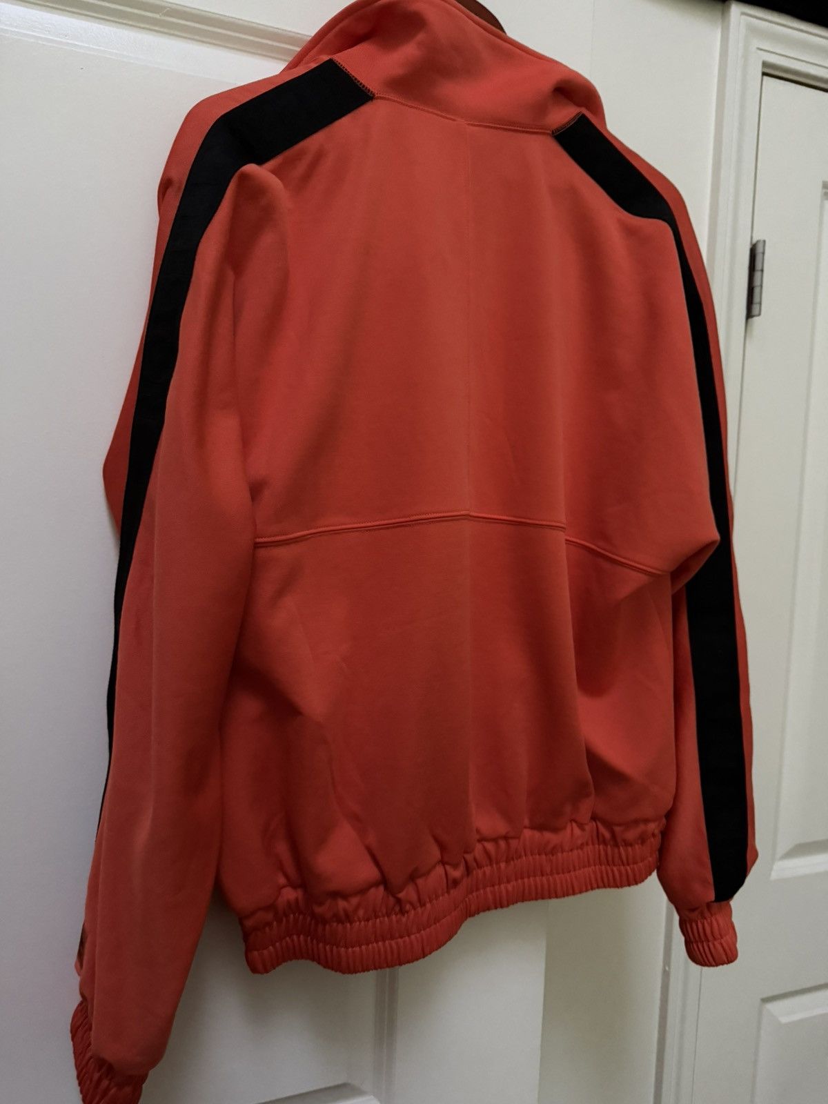 Heron Preston New! Heron Preston logo-stripe zipped track jacket Sz Small Size US S / EU 44-46 / 1 - 4 Thumbnail