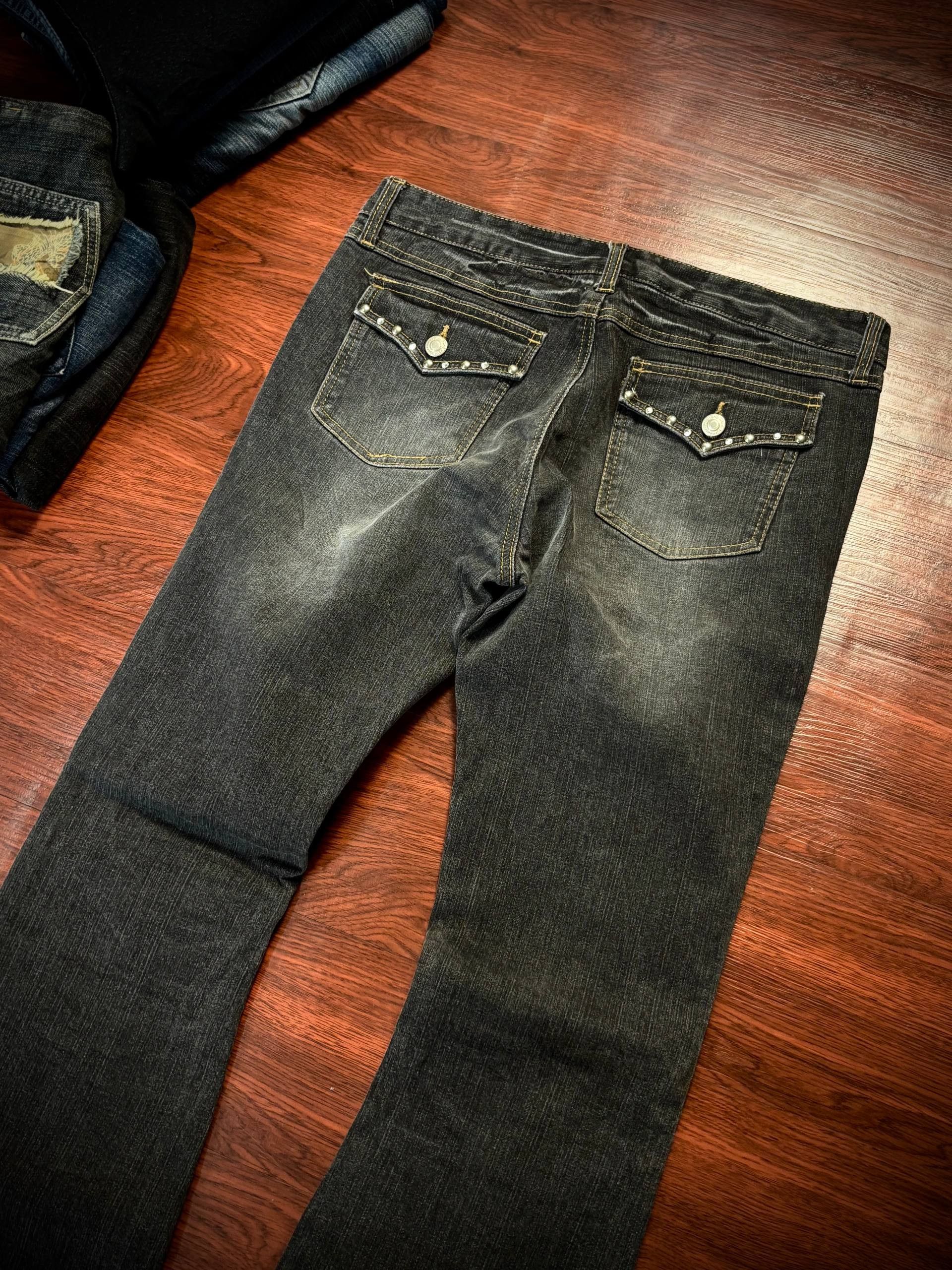 Le Grande Bleu (L.G.B.) Vintage Designer Japan Daily Topic Iconic Fit Studded Jeans Size US 32 / EU 48 - 4 Thumbnail