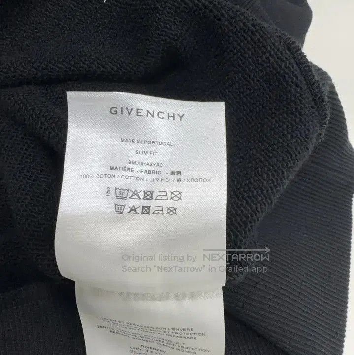 Givenchy Givenchy FW22 Classic Letter Print Crewneck Sweatshirt. Size US M / EU 48-50 / 2 - 7 Thumbnail