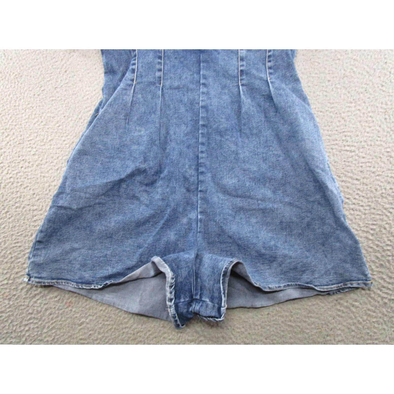 Denime Bella Ella Women's Denim Romper Blue V-Neck Flutter Sleeve Ruffle Short Sleeve 2.5 Inch Inseam Size M Casual Size 32" / US 10 / IT 46 - 2 Thumbnail