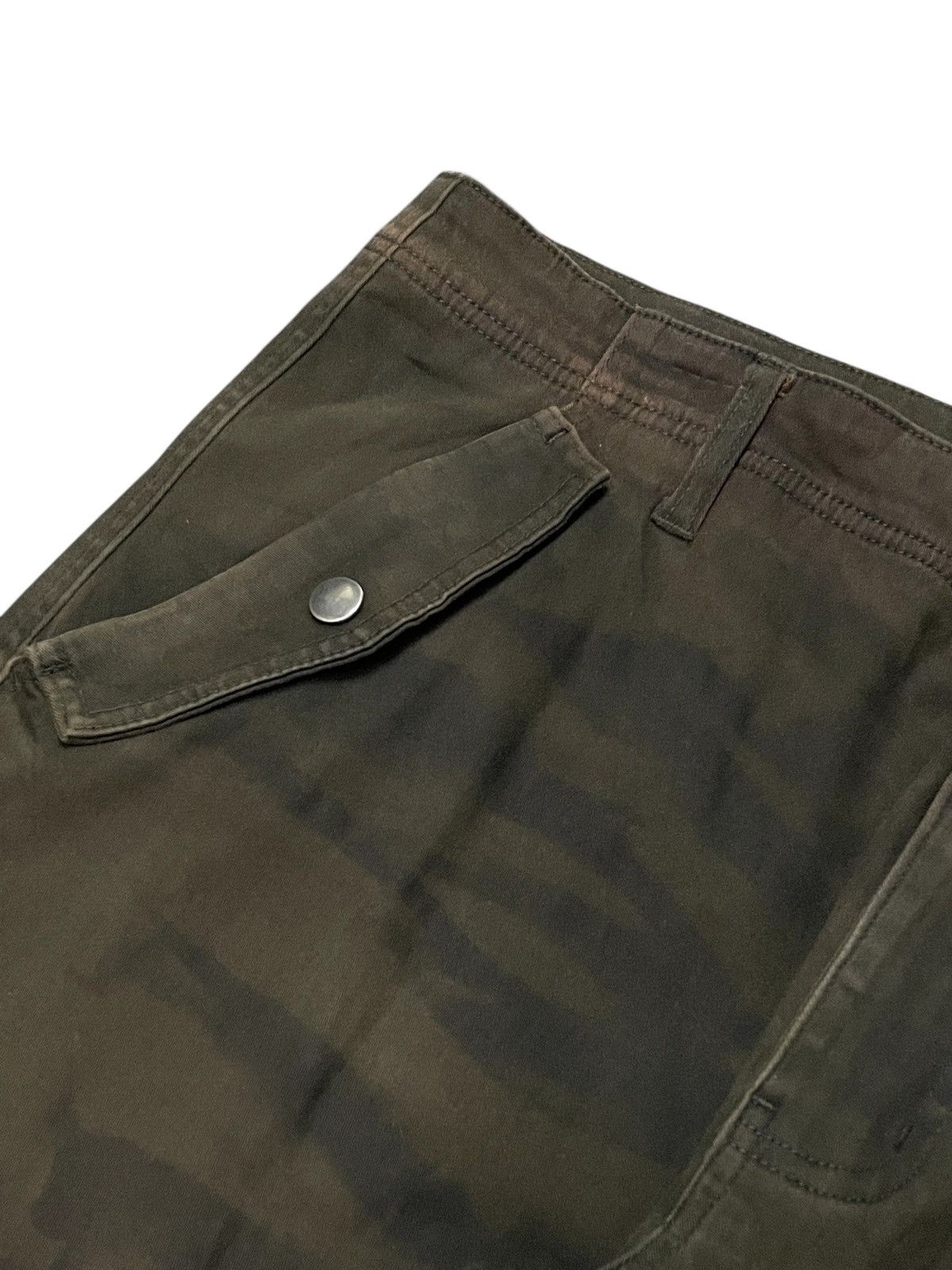 Japanese Brand × Tornado Mart × semanticdesign Semantic Design Japan Bondage Camo Cargo Pants Size US 34 / EU 50 - 11 Thumbnail