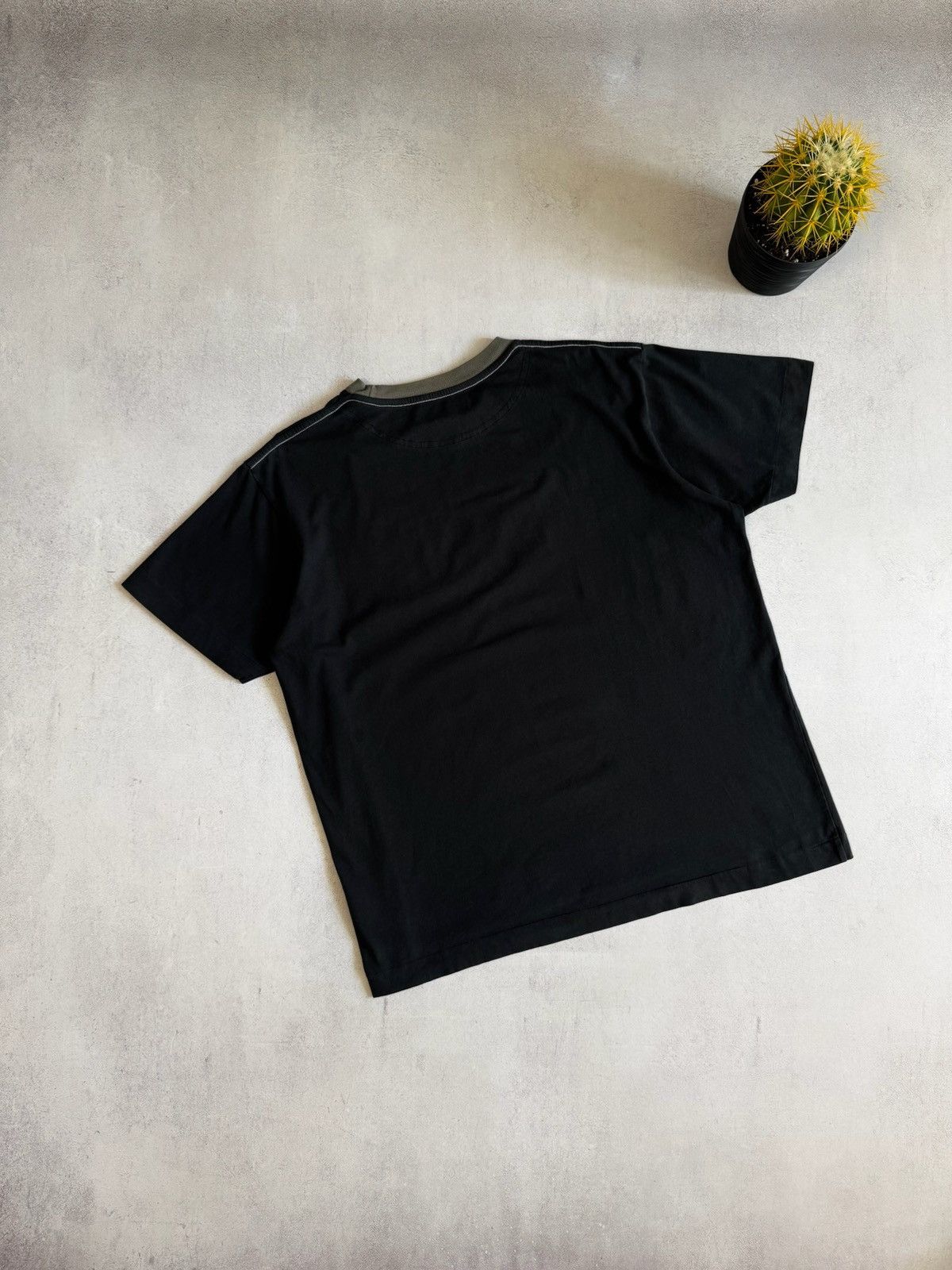 Diesel Vintage Diesel T Shirt Tee Big Logo Baggy Avant-Garde 90s Size US XL / EU 56 / 4 - 8 Thumbnail