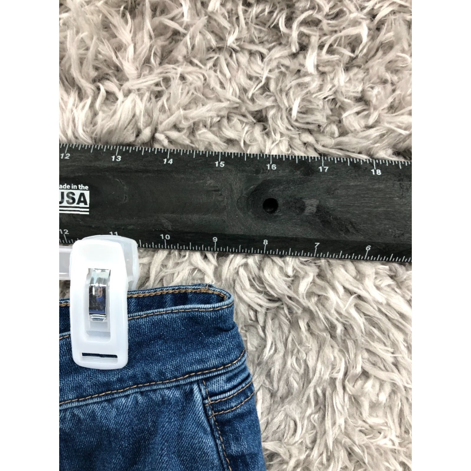 Denime Refuge Shorts Womens Size 6 Mid Rise Dark Wash Blue Denim Jean Cuff-off 5-Pocket Style Boyfriend Size 28" / US 6 / IT 42 - 2 Thumbnail