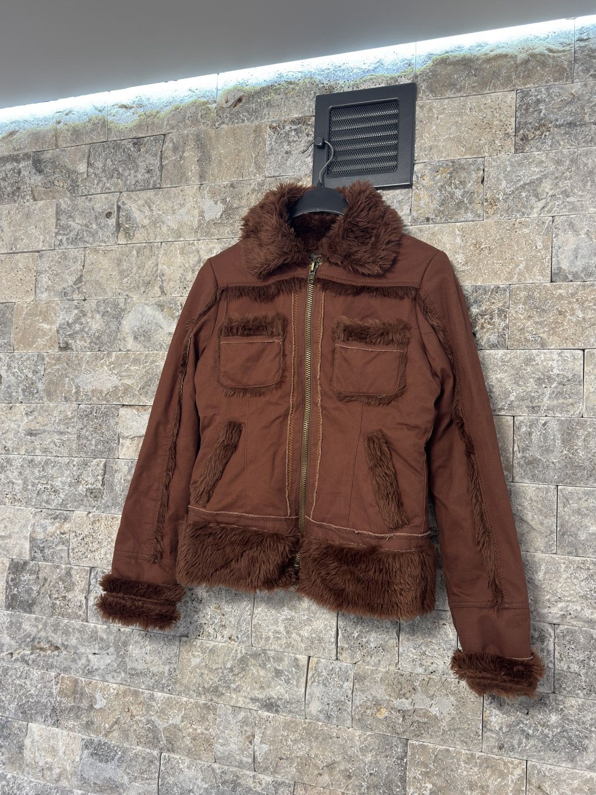 Japanese Brand × Vintage Vintage Fur jacket avant garde y2k Size S / US 4 / IT 40 - 2 Thumbnail