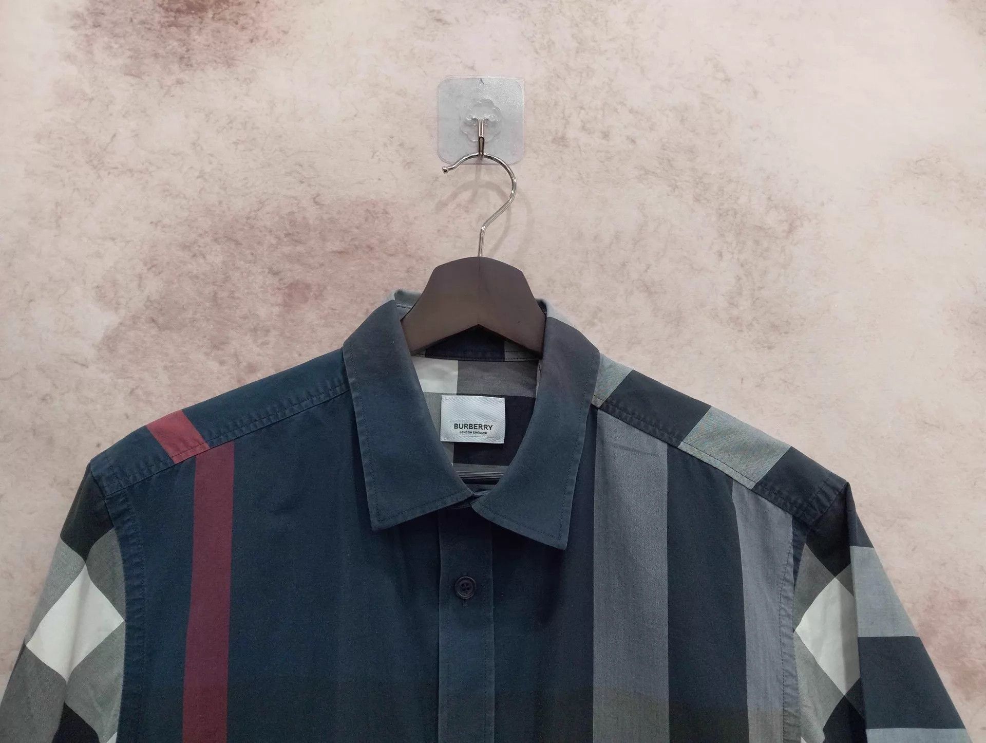 Burberry Burberry Check Short Sleeve Shirt M 95 New Size US M / EU 48-50 / 2 - 3 Thumbnail