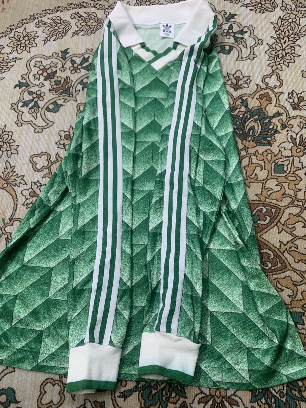 Adidas VINTAGE ADIDAS JERSEY GERMANY Size US L / EU 52-54 / 3 - 5 Thumbnail