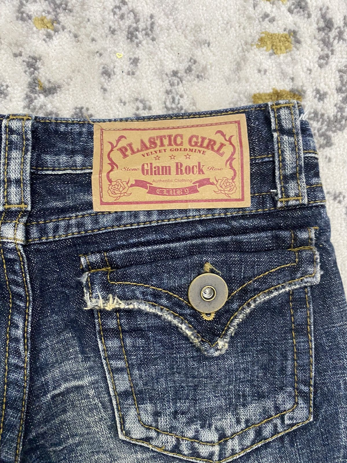 Y2K STYLE SUPER FLARE GLAM ROCK LOW RISE RIPPED DENIM