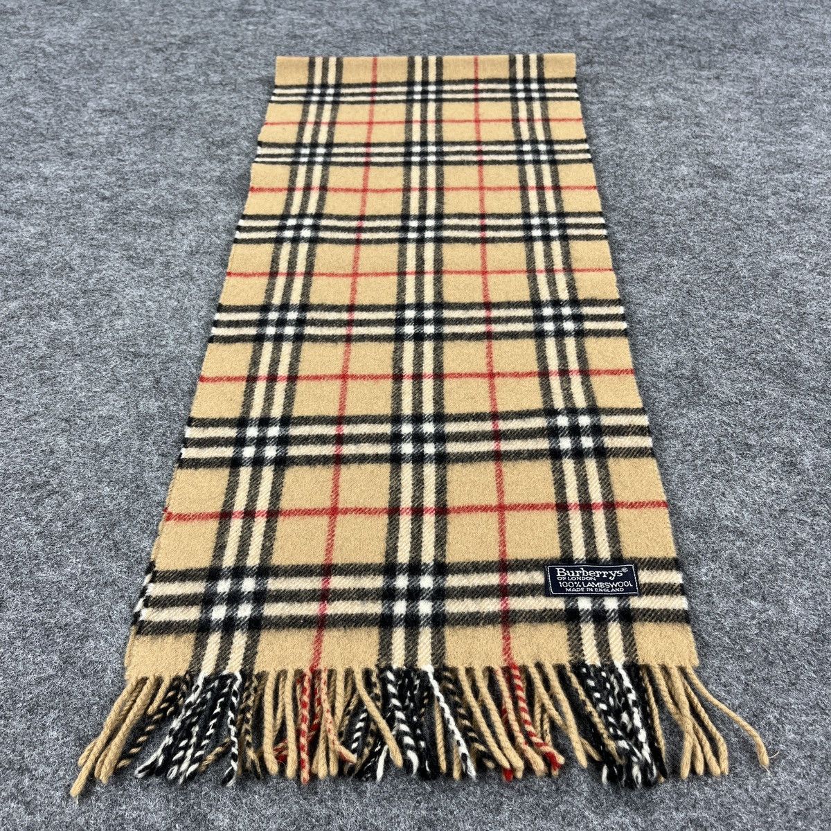 Burberry BURBERRY WOOL SCARVES / MUFFLER / NECKWEAR T075 Size ONE SIZE - 1 Thumbnail