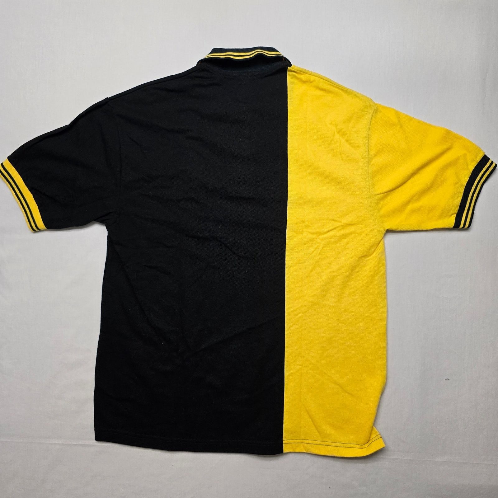 Vintage Vintage Velvet Canadian Whisky Black & Yellow L Alcohol Polo Size US L / EU 52-54 / 3 - 5 Thumbnail
