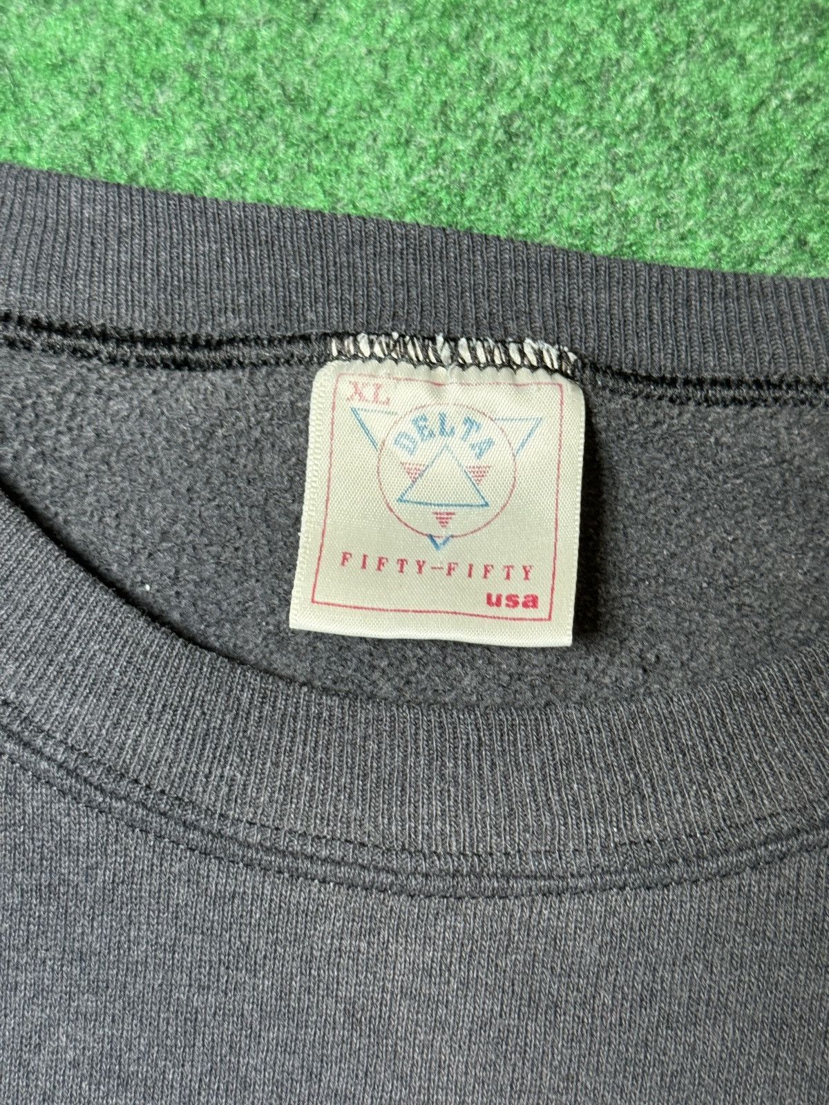 Vintage × Warner Bros 90s Wile E Coyote This Shirt With Self Destruct Sweatshirt Size US XL / EU 56 / 4 - 5 Thumbnail