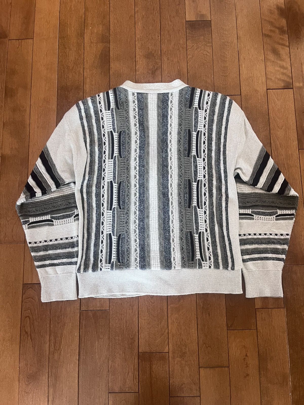 Vintage Vintage 3D knit cardigan Size US L / EU 52-54 / 3 - 4 Thumbnail