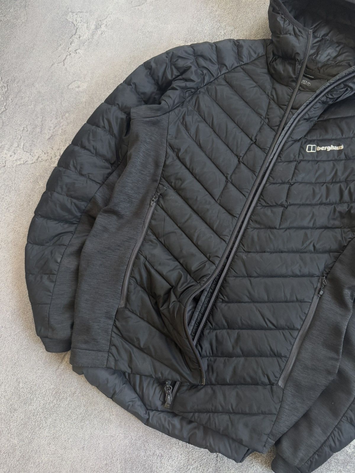 Berghaus Berghaus M zip down jacket hooded quilted light coat outdoor Size US M / EU 48-50 / 2 - 3 Thumbnail