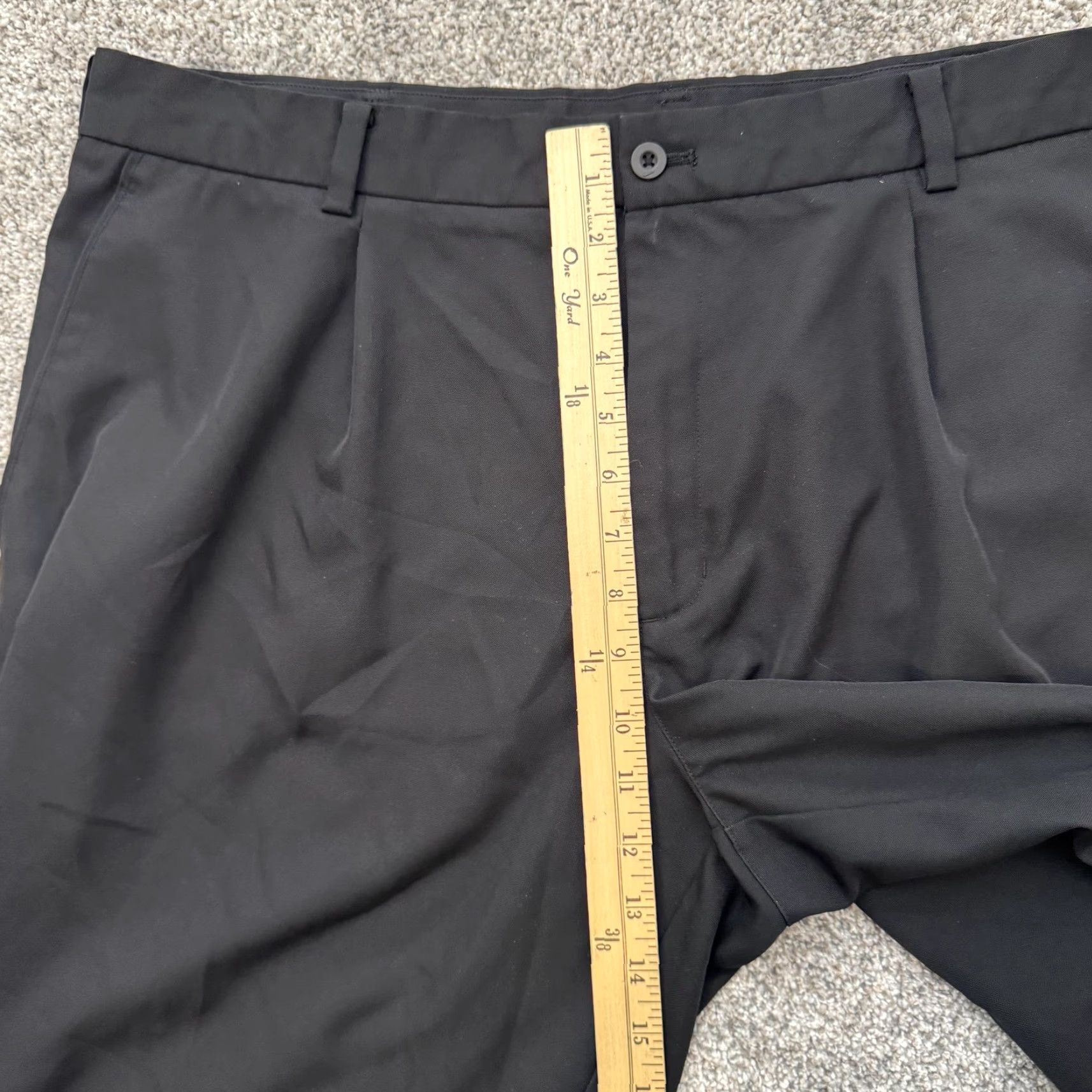 Nike Nike Golf Shorts Mens 40 Performance Classic Fit Pockets Polyester Black Size US 40 / EU 56 - 7 Thumbnail