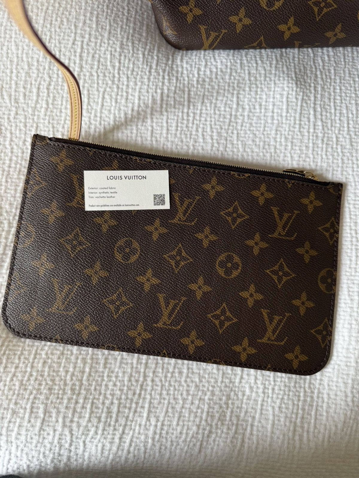 Louis Vuitton LV NeverFull MM ROSE BEIGE Size ONE SIZE - 4 Thumbnail