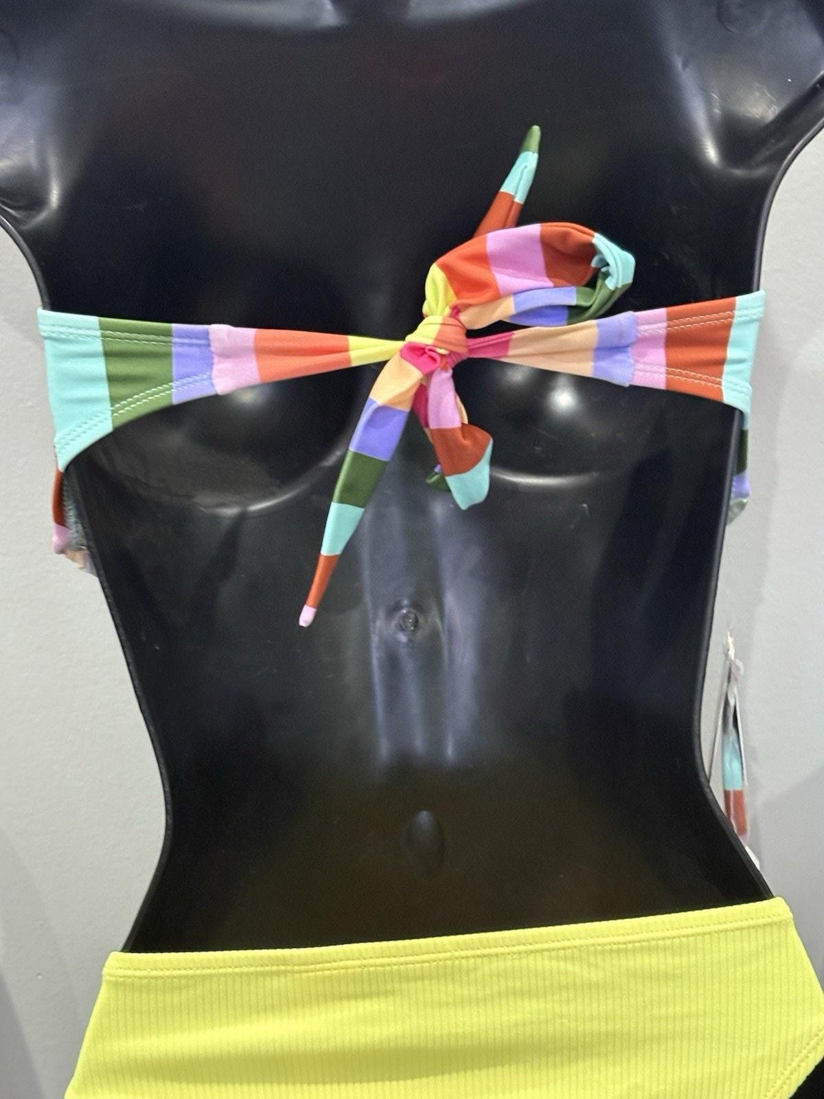 Other NWT Salt & Cove Bikini top small multicolor Macys bundle Size ONE SIZE - 3 Thumbnail