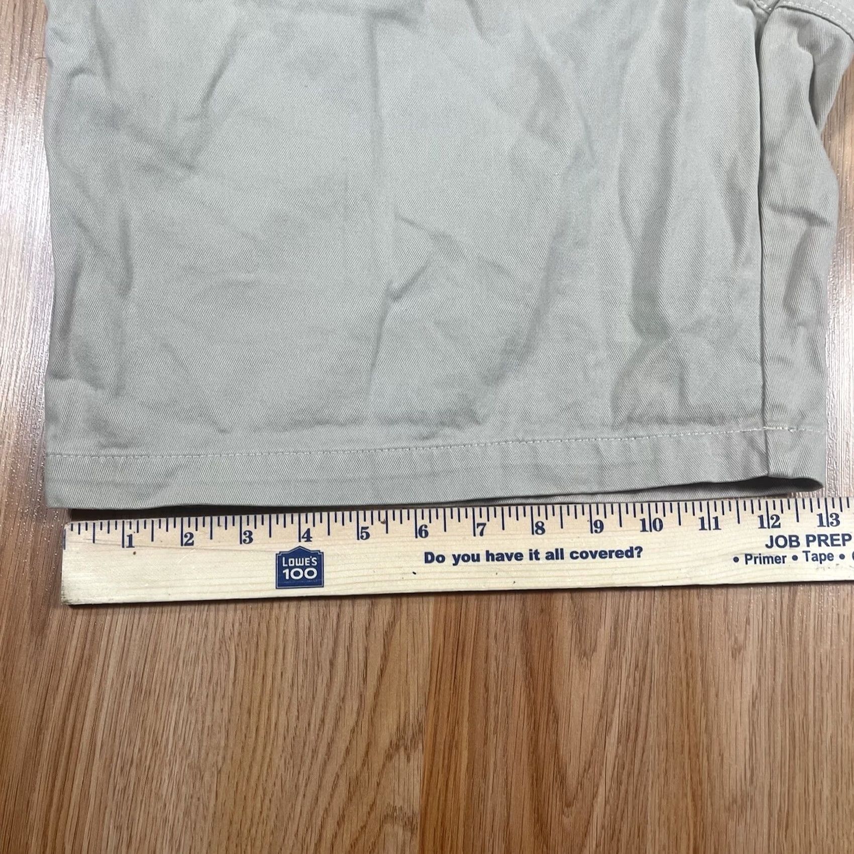 Eddie Bauer Eddie Bauer Shorts Mens Size 35 Beige Flat Front Khaki Chino 100% Cotton Regular Fit Mens Size US 35 - 6 Thumbnail
