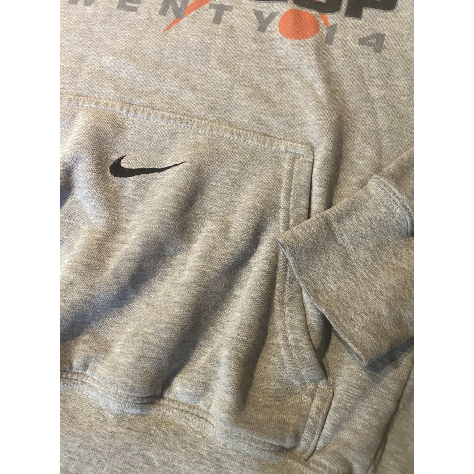 Nike Nike Mens Hoodie M Gray 2014 Jeff Cup Soccer Tournament Sweatshirt Pullover Cotton Blend Long Sleeve M Mens Womens Girls? Size US M / EU 48-50 / 2 - 3 Thumbnail