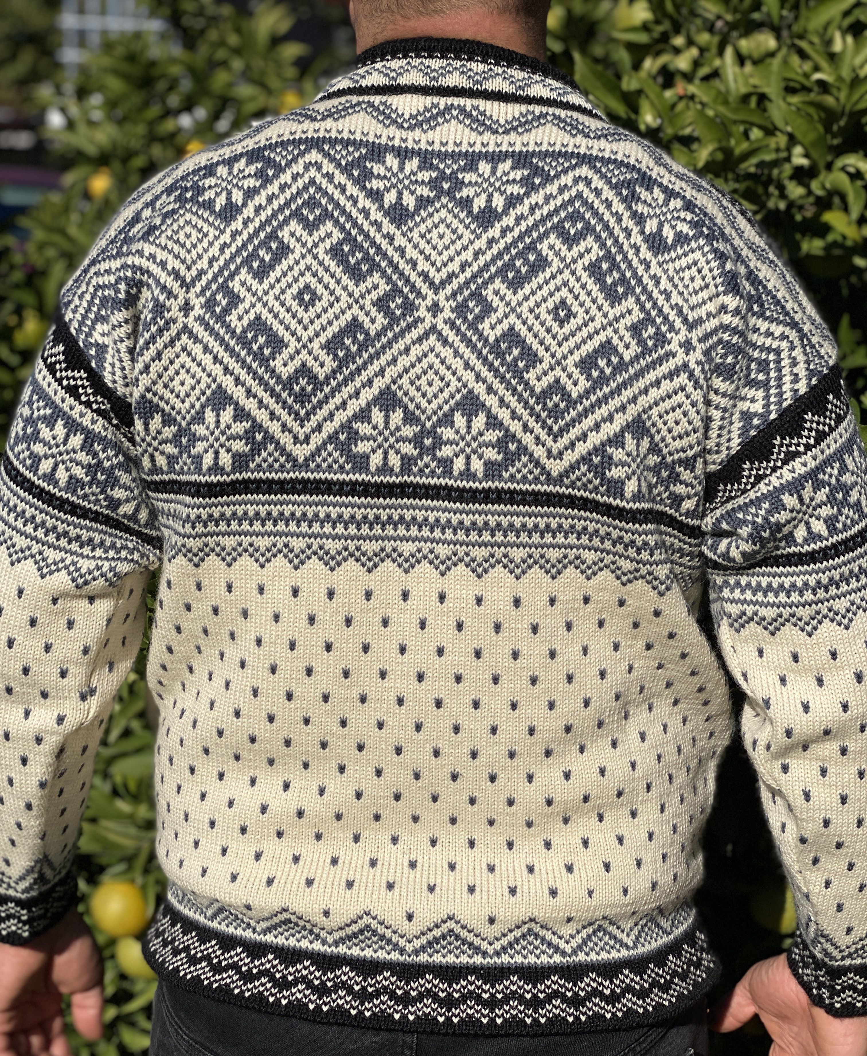 Dale Of Norway Dale Of Norway Winter Classic Cardigan Jacket Size L 52 54 Size US L / EU 52-54 / 3 - 7 Thumbnail