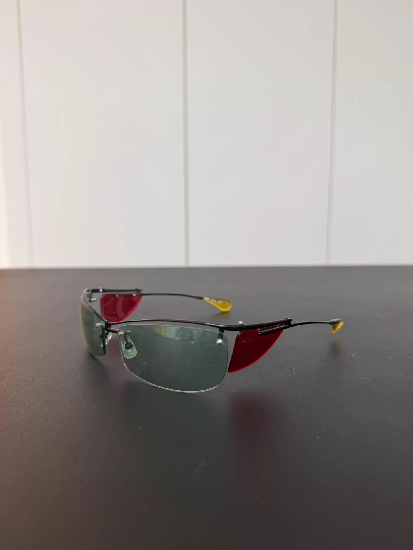 Jean Paul Gaultier Jean Paul Gaultier y2k red & yellow unisex sunglasses Size ONE SIZE - 1 Thumbnail