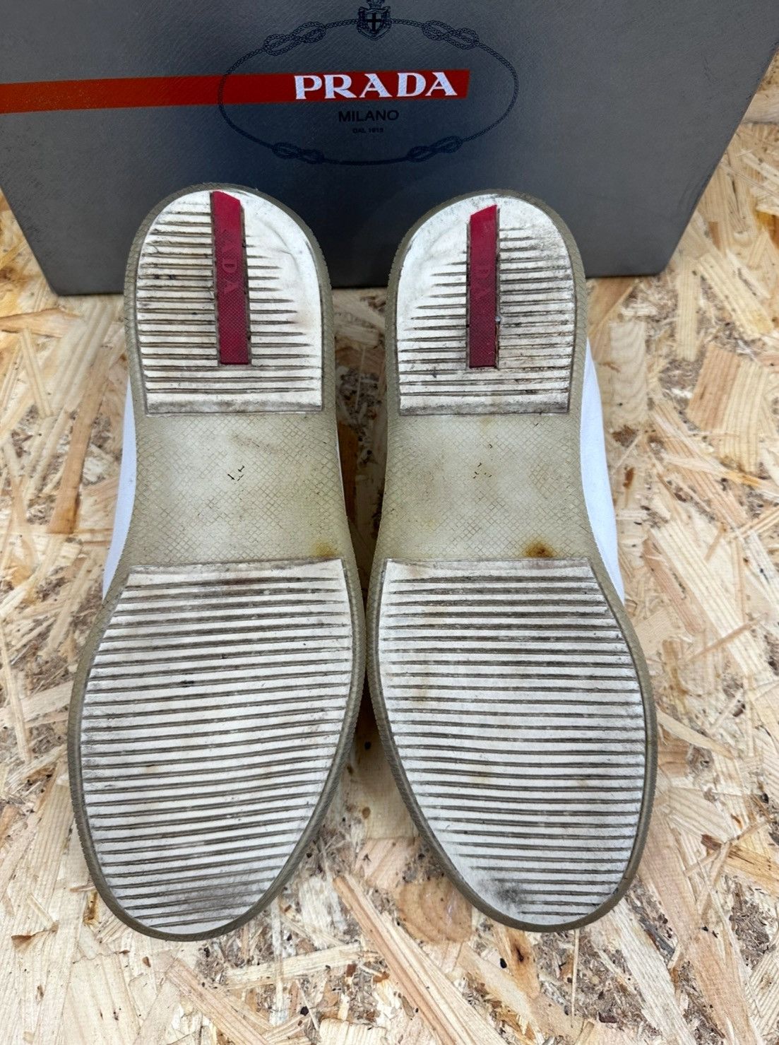 Prada Prada sneakers size 10 US vintage Size US 10 / EU 43 - 5 Thumbnail