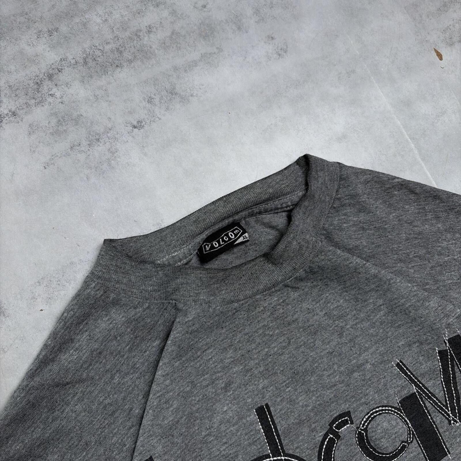 Volcom Y2K Grey Volcom Grunge Skater Gothic T-Shirt Size US XL / EU 56 / 4 - 6 Thumbnail