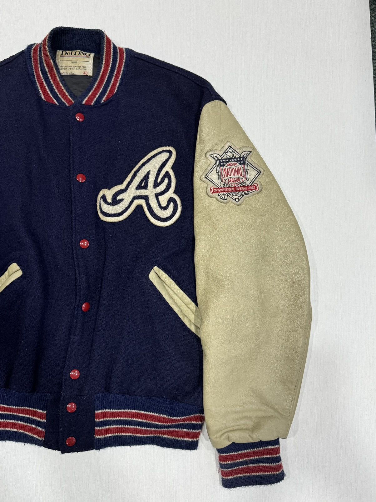 If Six Was Nine × Japanese Brand × Vintage Vintage Atlanta Braves De Long Leather Bomber Made in USA Size US S / EU 44-46 / 1 - 14 Thumbnail