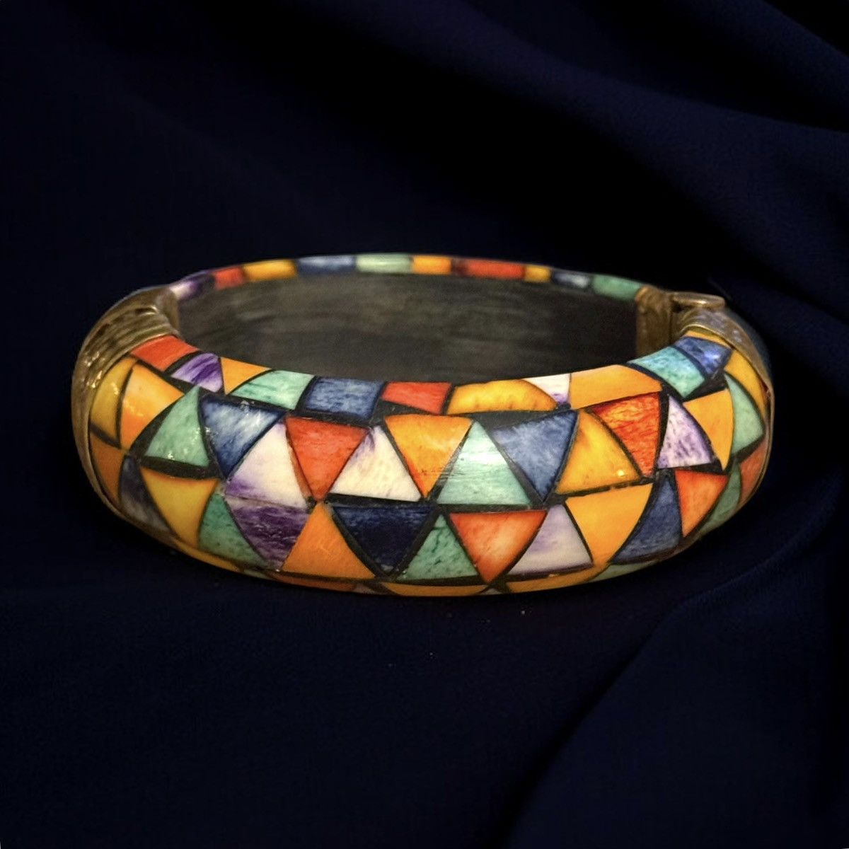 Vintage Vintage Pier 1 mosaic horn/bone hinged bangle bracelet Size ONE SIZE - 1 Thumbnail