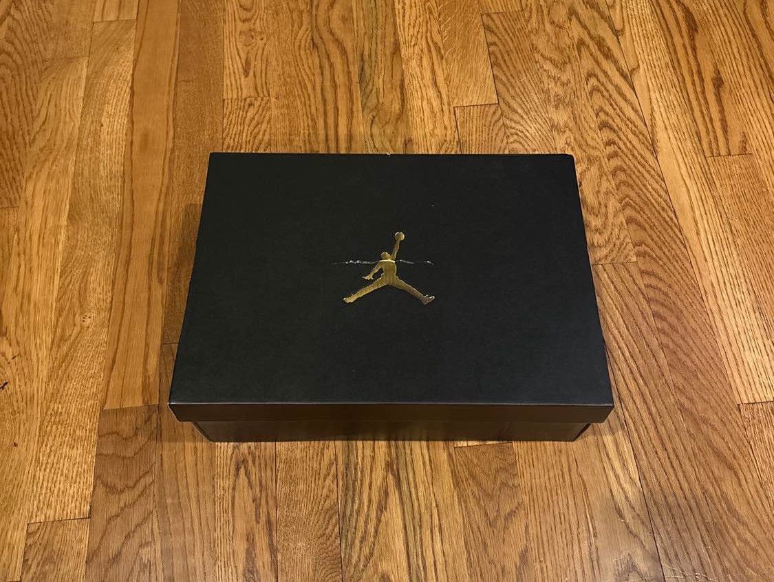 Jordan Brand Air Jordan 1 Mid SE “Heat Reactive Color Change” Size US 13 / EU 46 - 6 Thumbnail