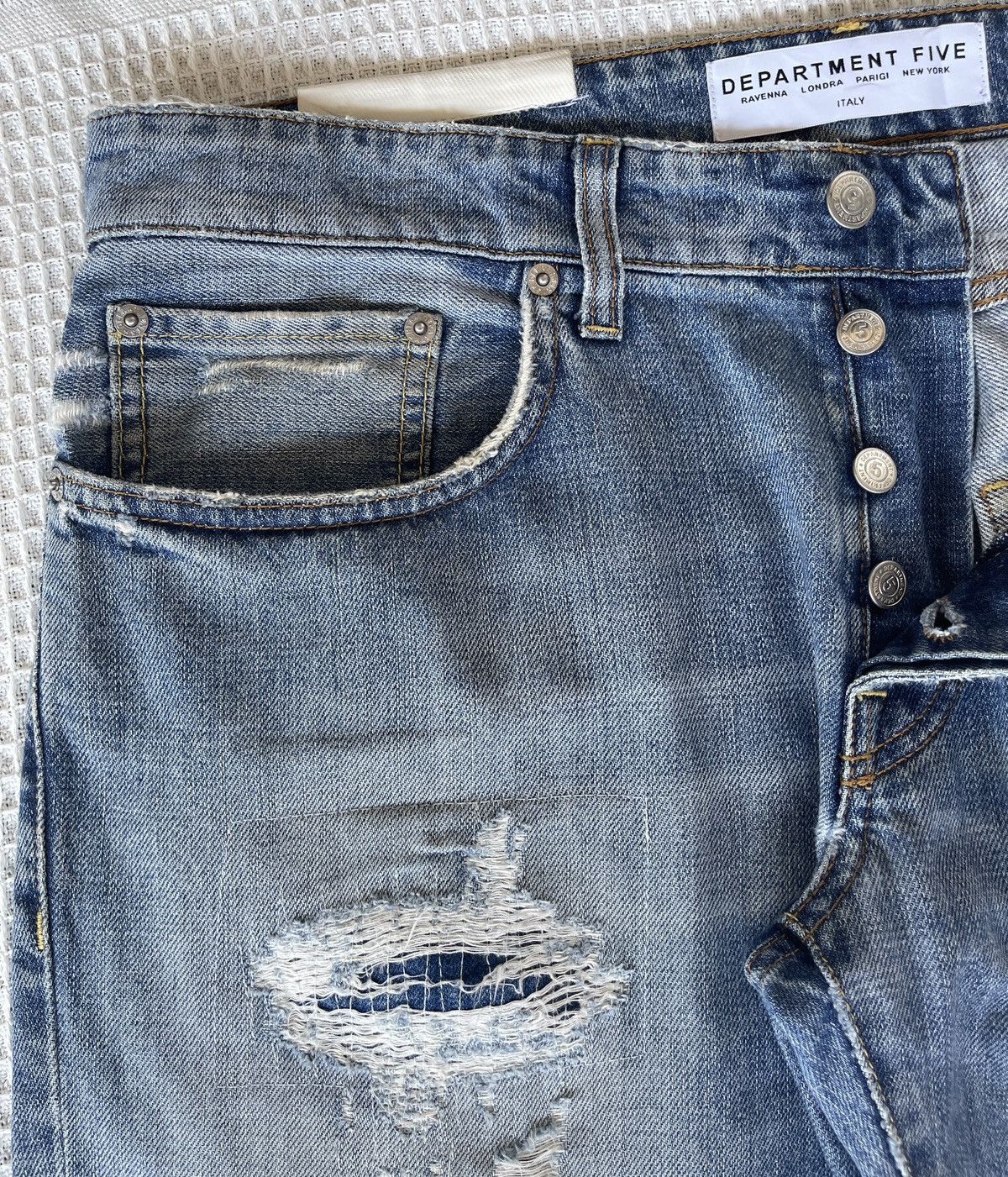 DEPARTMENT5 Thrashed🔥DEPARTMENT 5🔥Scab Distressed Light Wash Denim Size US 34 / EU 50 - 13 Thumbnail