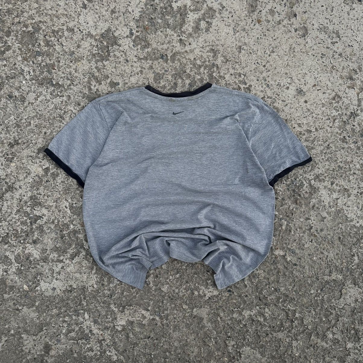 Nike VTG Style Nike Training T-shirts Big Logo Grunge 90s Y2K Size US XL / EU 56 / 4 - 2 Thumbnail