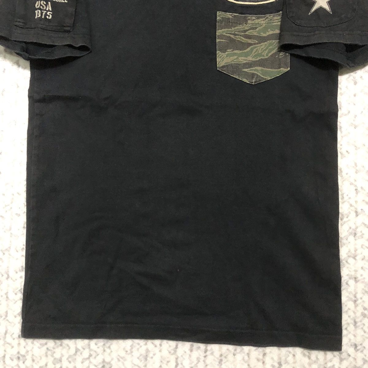 Japanese Brand × Seditionaries × Vanson Leathers Rare Sunfaded Vanson Cottons Camouflage Pocket Tees Size US XS / EU 42 / 0 - 4 Thumbnail