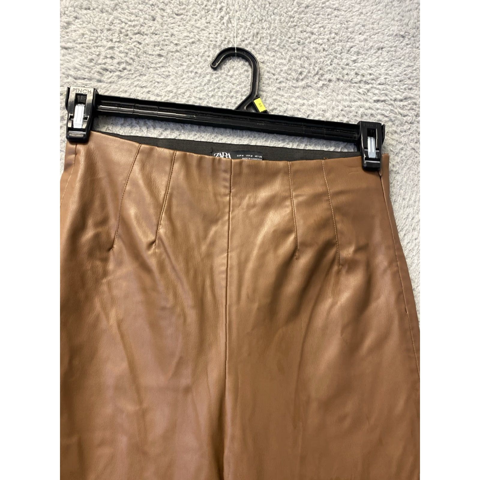 Zara NWOT Zara Faux Leather Hi-Rise Leggings Size Medium /Brown Blogger /34-94 Size 32" / US 10 / IT 46 - 2 Thumbnail