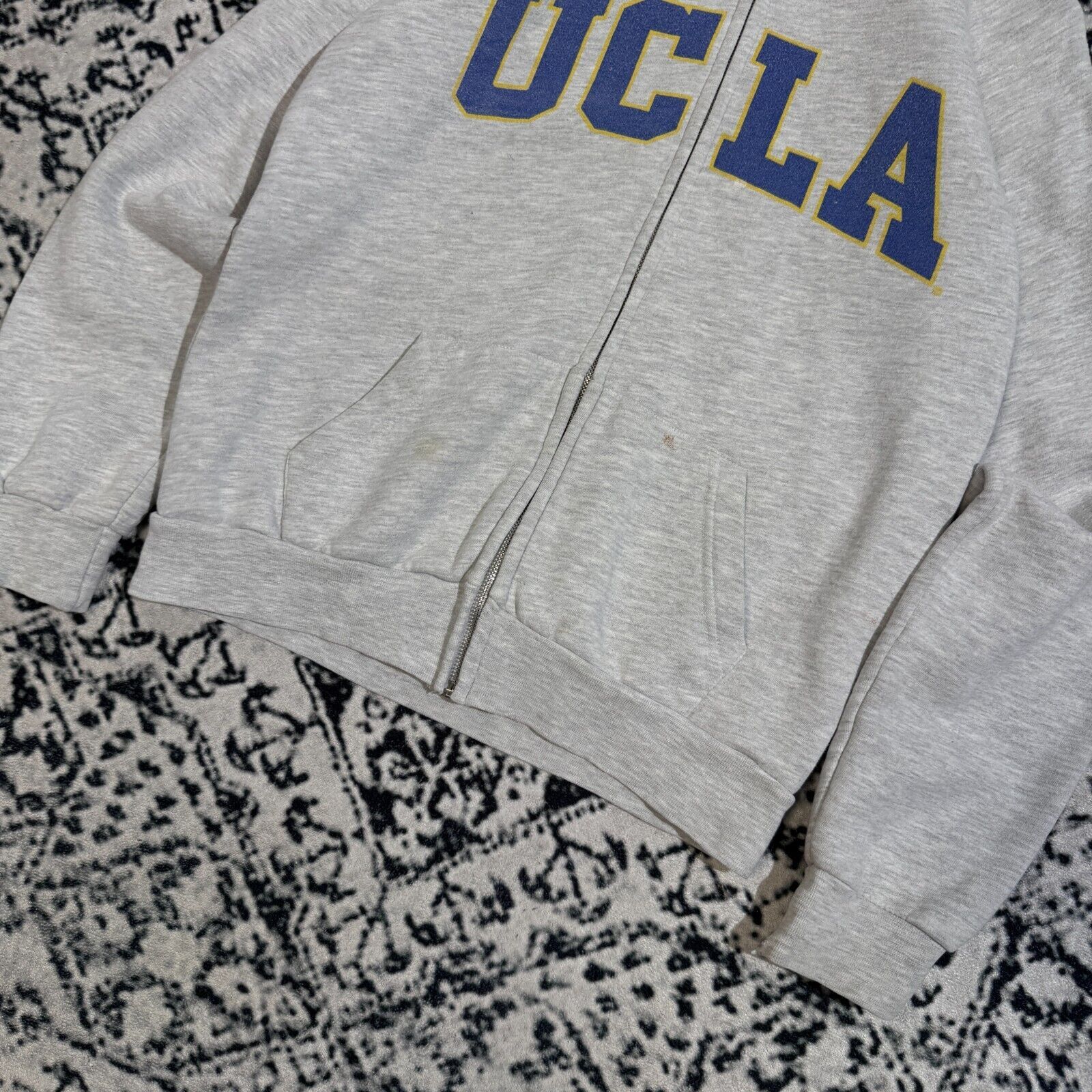 Vintage Vintage Unisex Grey Cotton Hoodie Size S UCLA Regular Fit Size US S / EU 44-46 / 1 - 6 Thumbnail