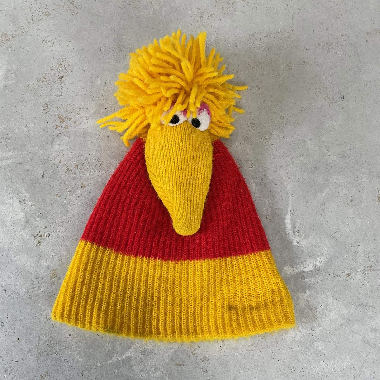 Designer Vintage 80's Sesame Street big bird kids winter beanie hat Size ONE SIZE - 2 Thumbnail