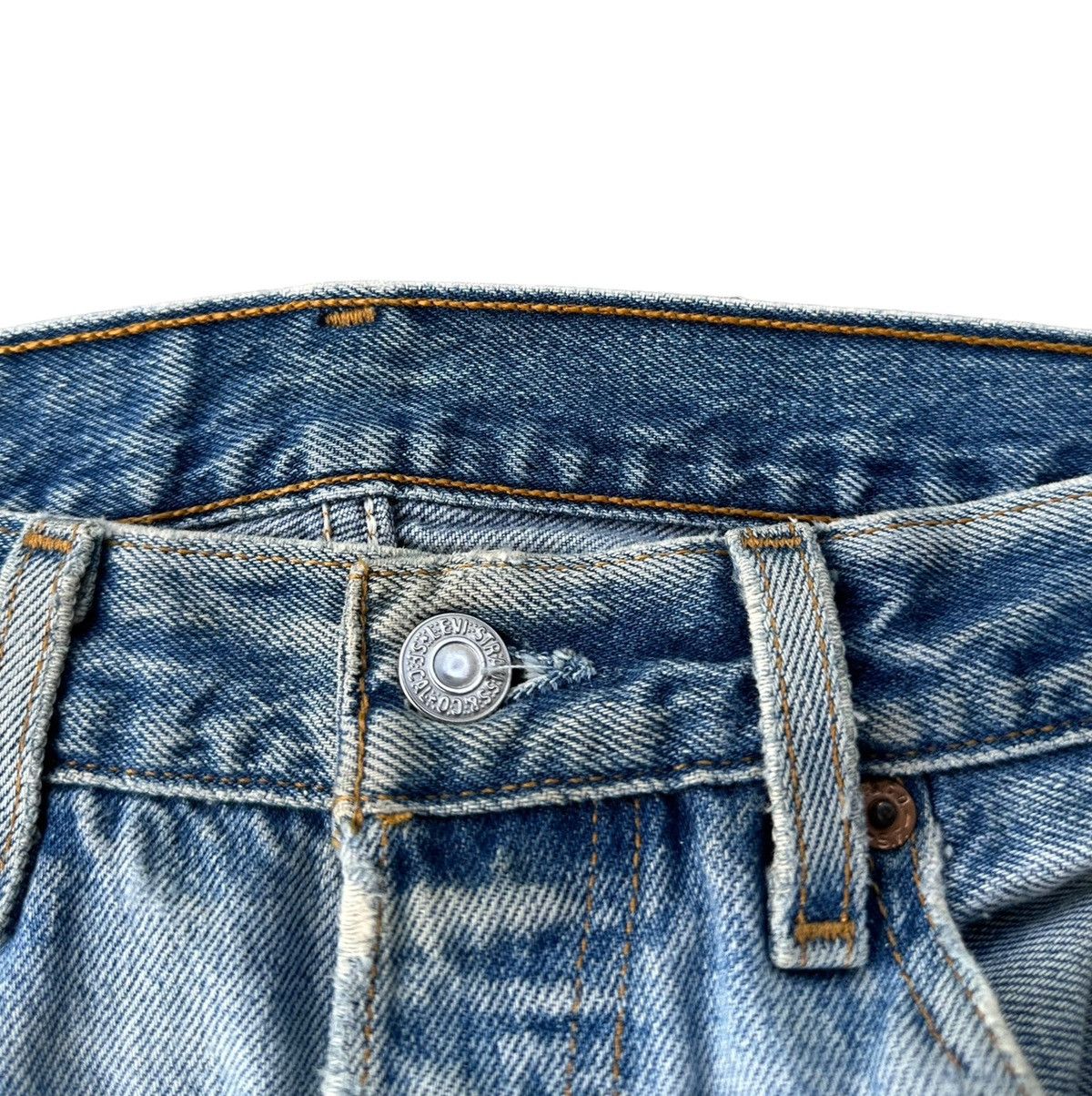 Levi's Vintage Levi’s 501 top button 553 distressed denim jeans Size US 30 / EU 46 - 4 Thumbnail
