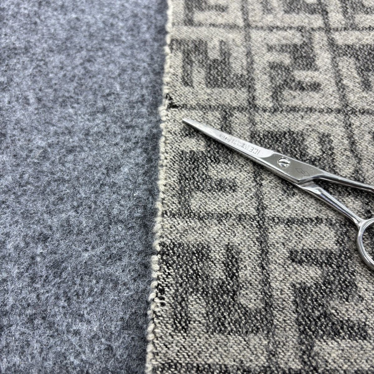Fendi Fendi Scarf # D788 # Muffler # Neckwear Size ONE SIZE - 5 Thumbnail