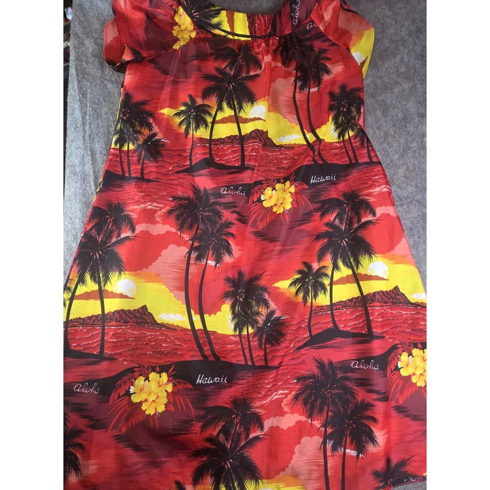 Vintage Vtg Royal Creations Hawaii Dress Sleeveless V-Neck Floral Red Short 42" Smocked Fit & Flare Womens Large Hawaii Aloha Cruisewear USA Size L / US 10 / IT 46 - 4 Thumbnail