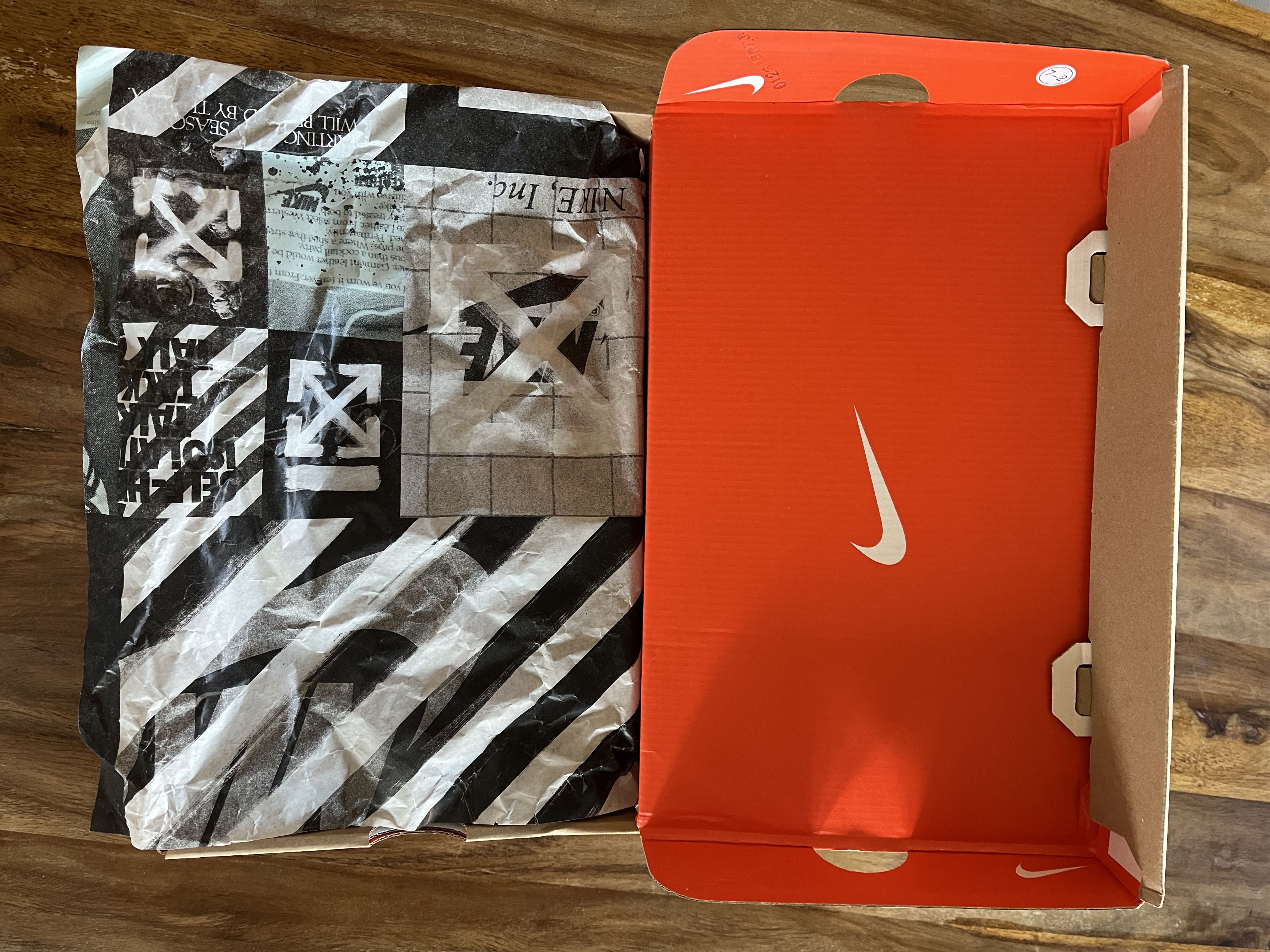 Nike × Off-White Nike Air Vapormax Flyknit x OFF-WHITE (The Ten) Size US 9 / EU 42 - 6 Thumbnail