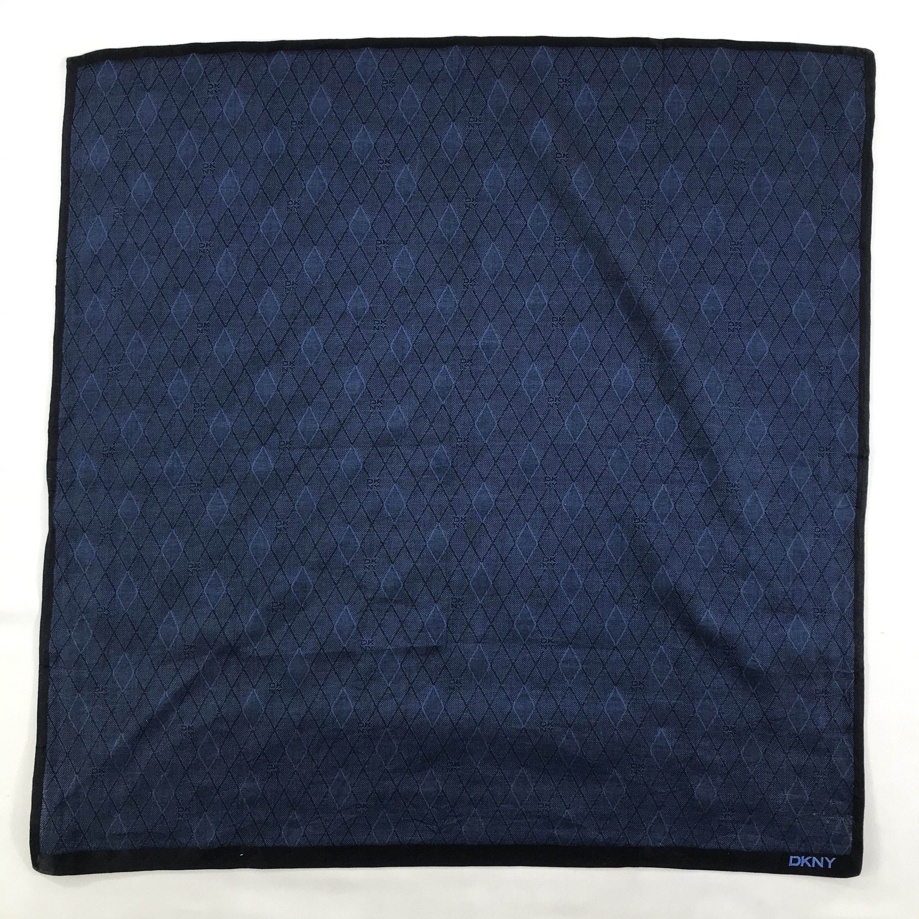 DKNY × Vintage DKNY Bandana / Handkerchief / Neckerchief - S1300 Size ONE SIZE - 1 Thumbnail