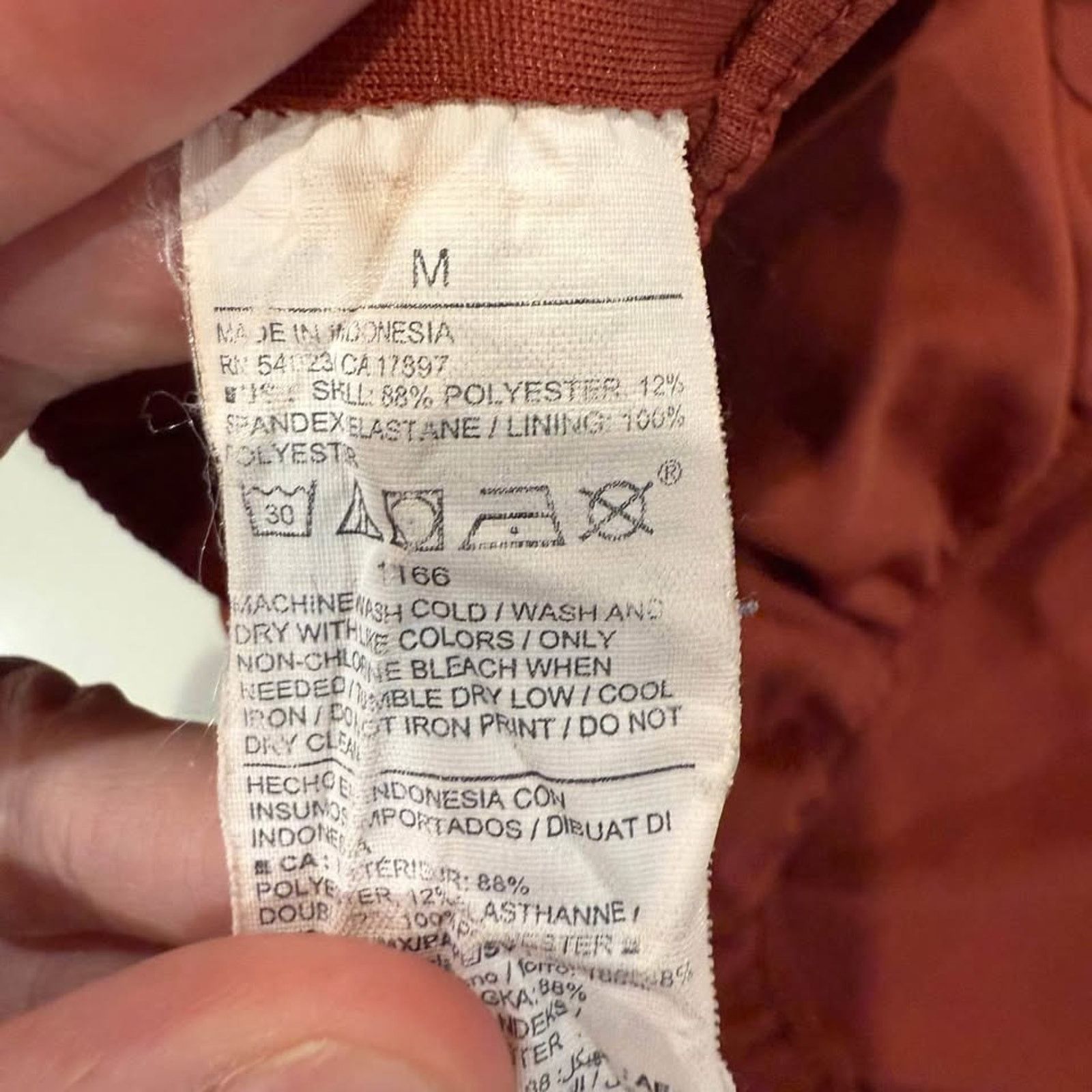 Old Navy Old Navy Active Running Shorts Womens Medium Rust Orange Size 30" / US 8 / IT 44 - 7 Thumbnail